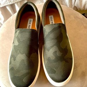 Steve Madden Camo Shoes